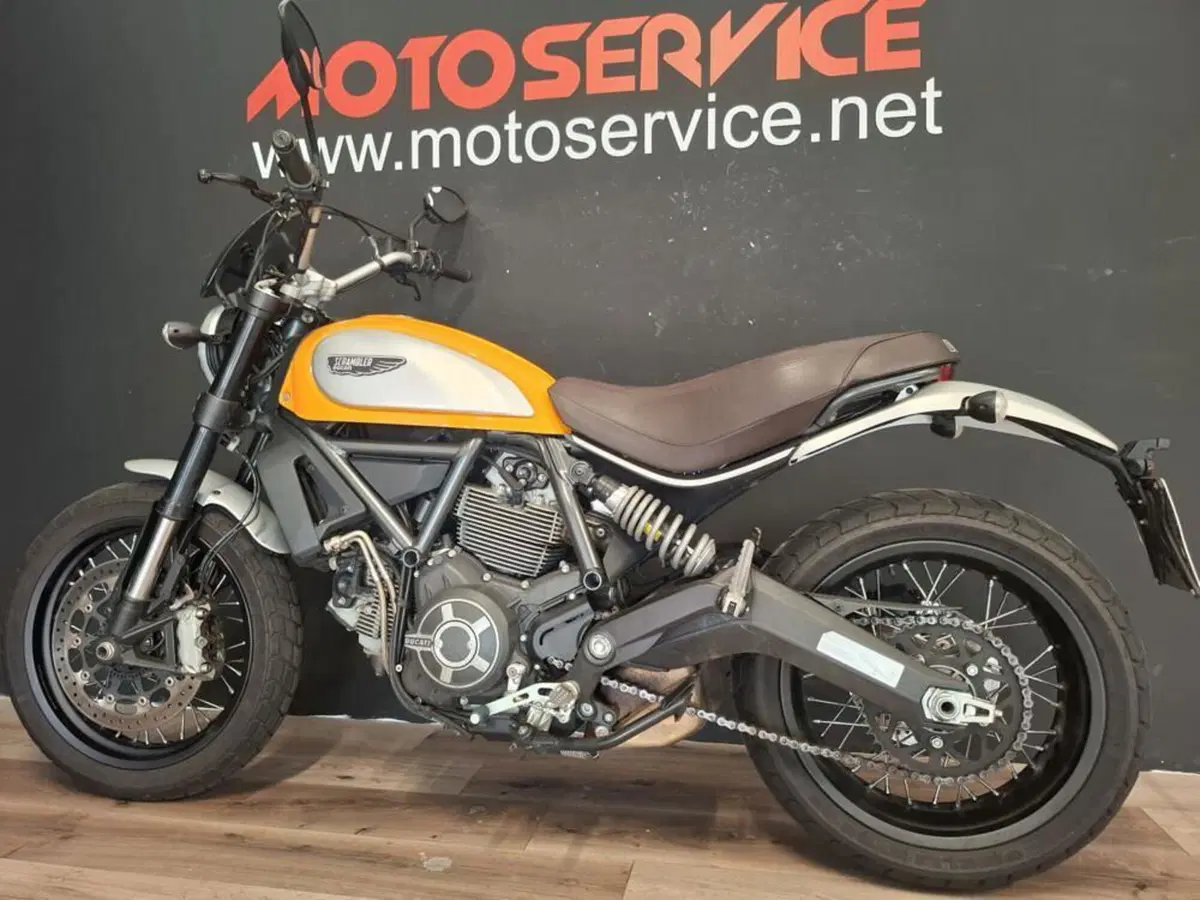 Ducati Scrambler 800 Classic (2015 - 16) (2)