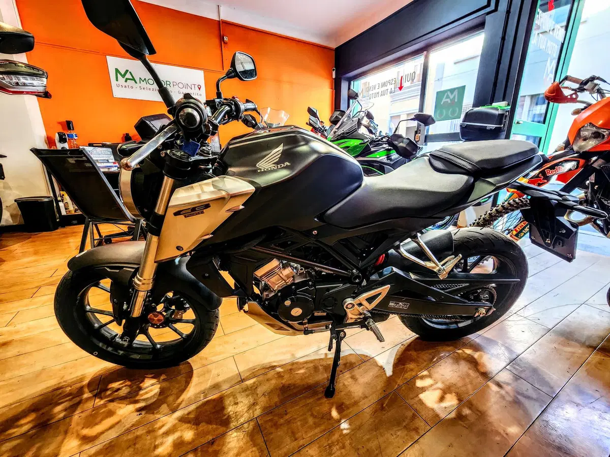Honda CB 125 R (2018 - 20) (2)