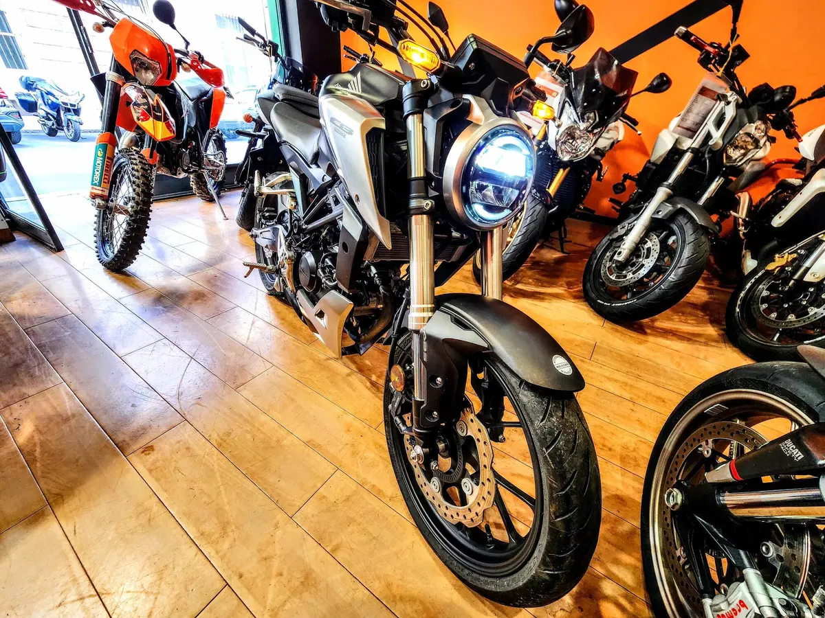 Honda CB 125 R (2018 - 20) (3)