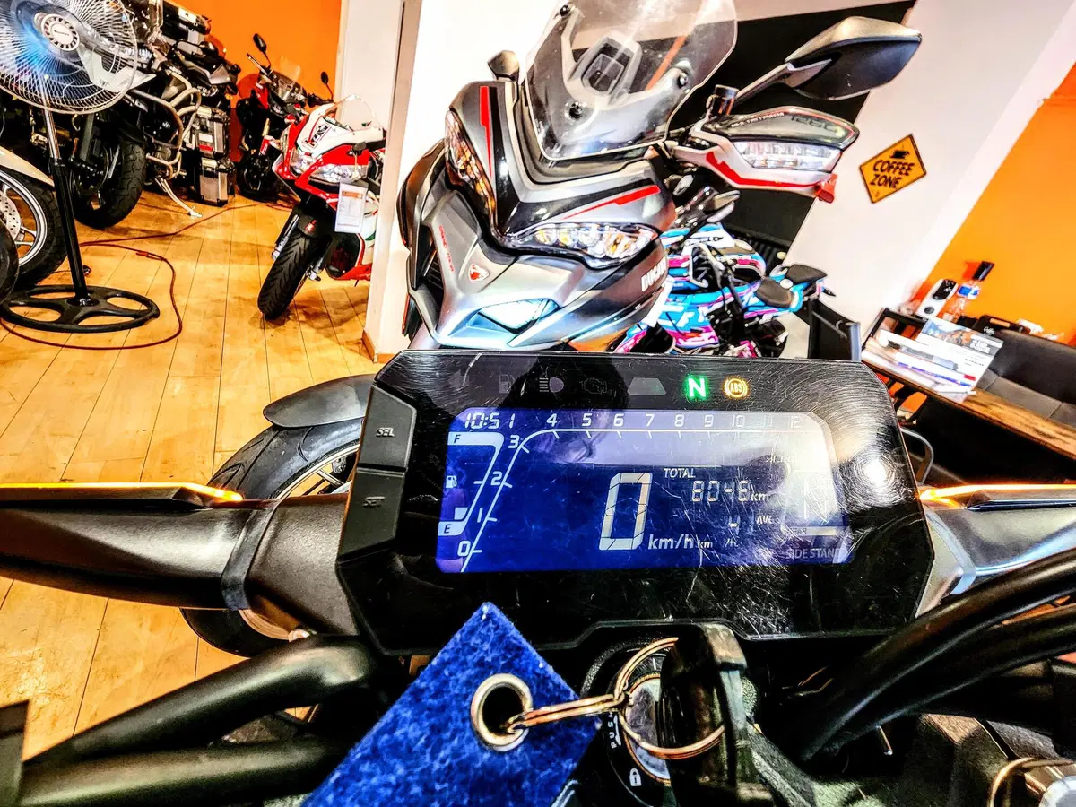 Honda CB 125 R (2018 - 20) (5)