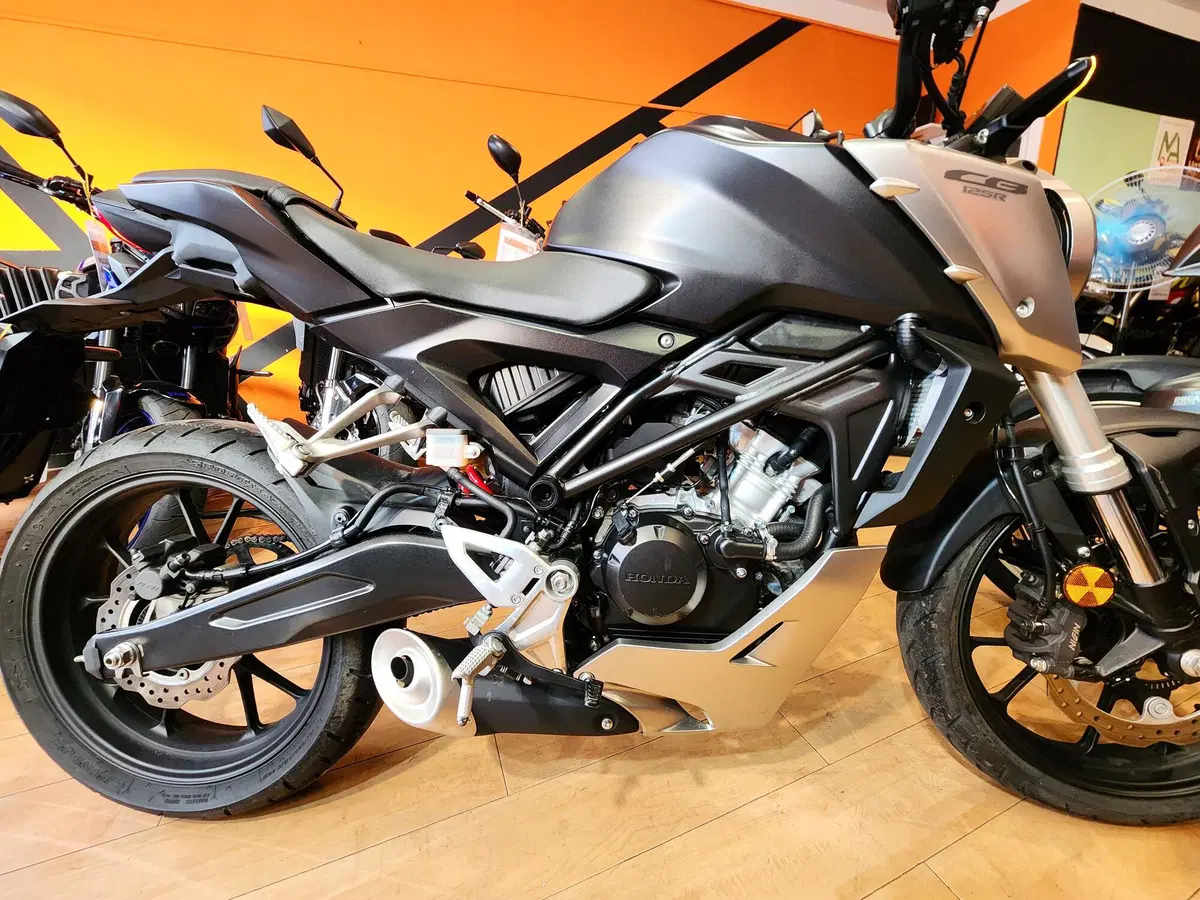 Honda CB 125 R (2018 - 20) (15)