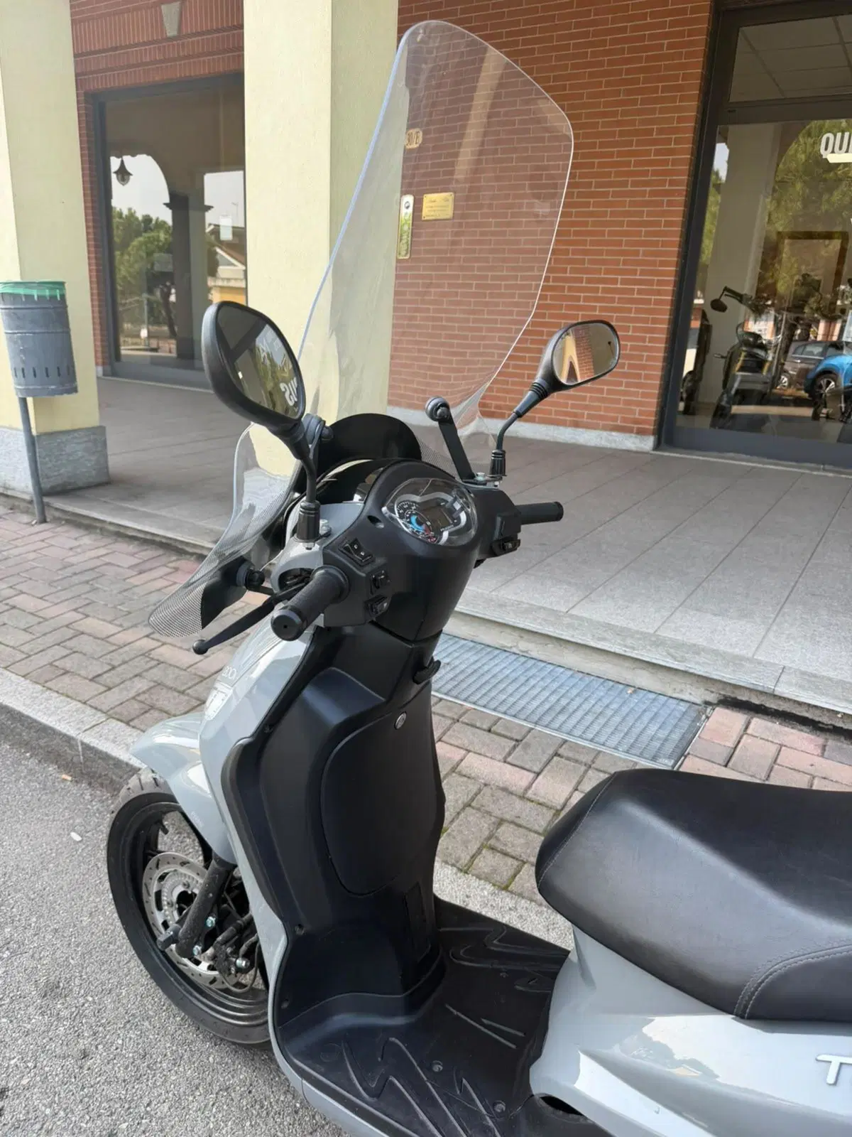 Peugeot Tweet 200 FL GT (2023 - 24) (5)