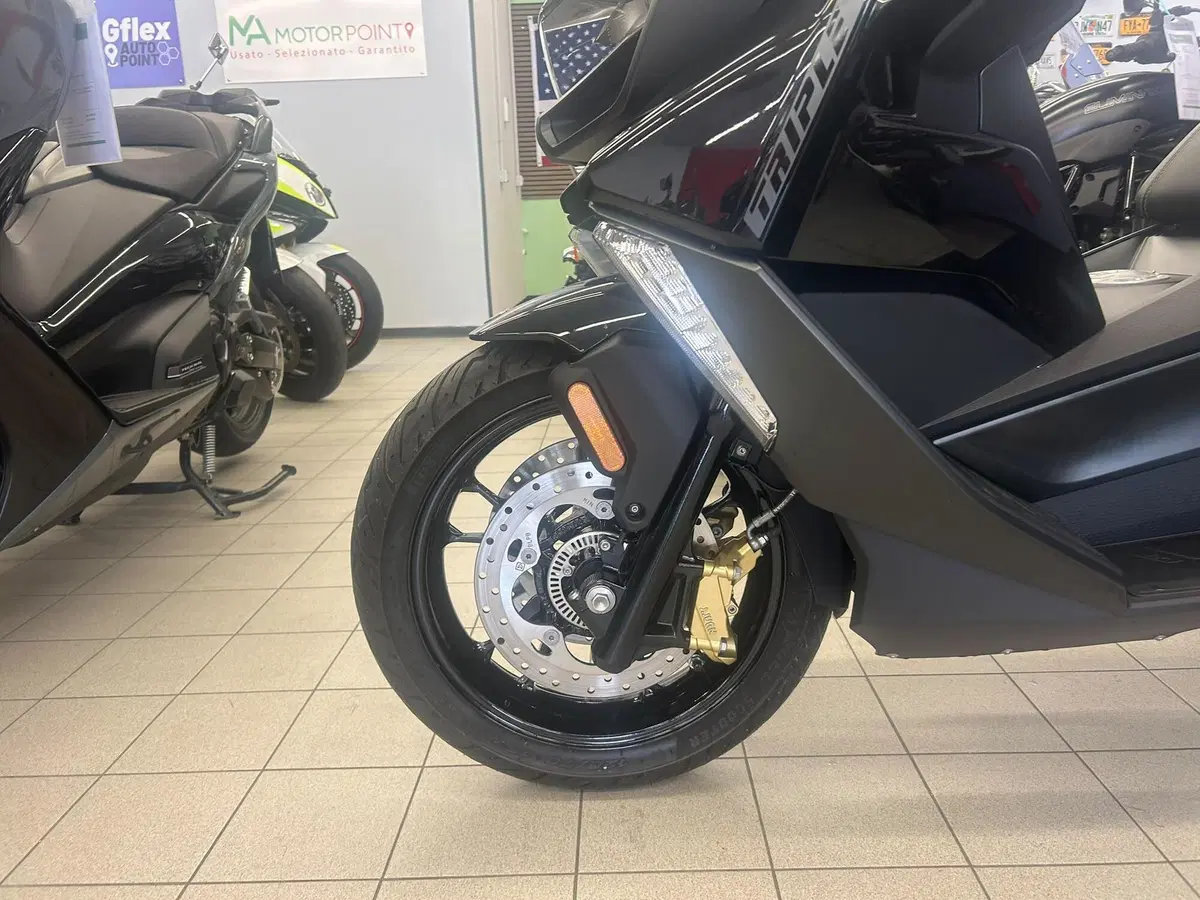 Bmw C 400 GT (2021 - 24) (4)