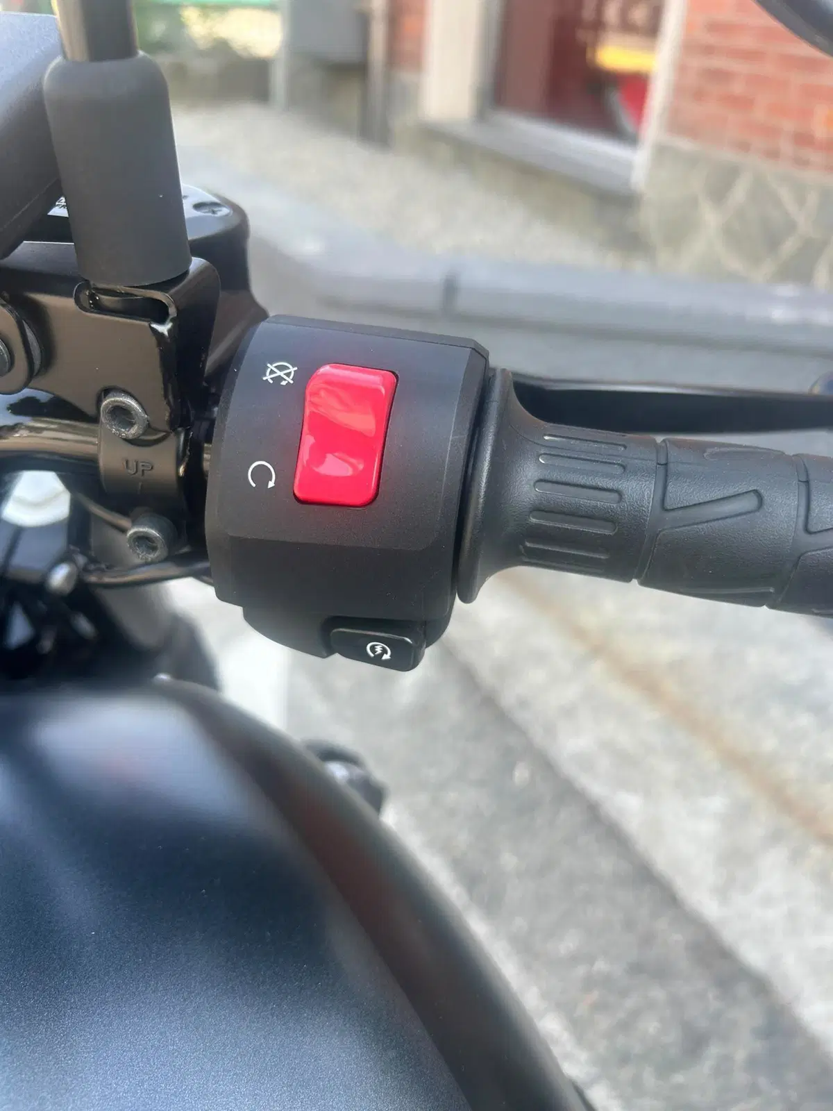 Kawasaki Eliminator 500 SE (2024 - 26) (9)
