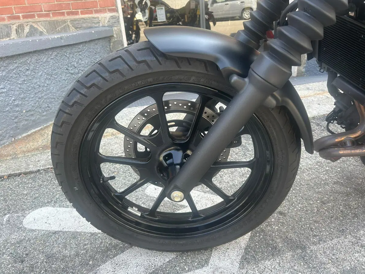 Kawasaki Eliminator 500 SE (2024 - 26) (11)