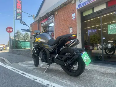 Voge Trofeo 525ACX Scrambler (2023 - 26) usata