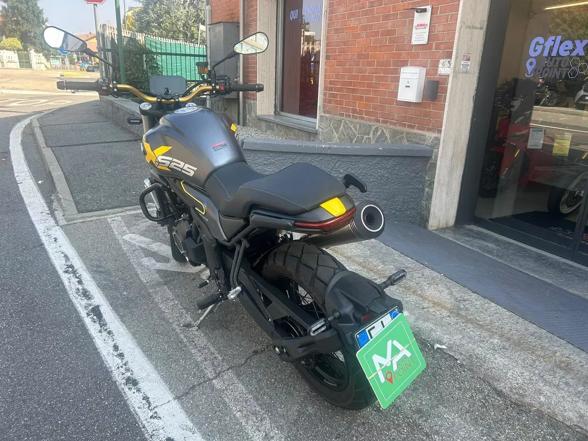 Voge Trofeo 525ACX Scrambler (2023 - 26) (2)