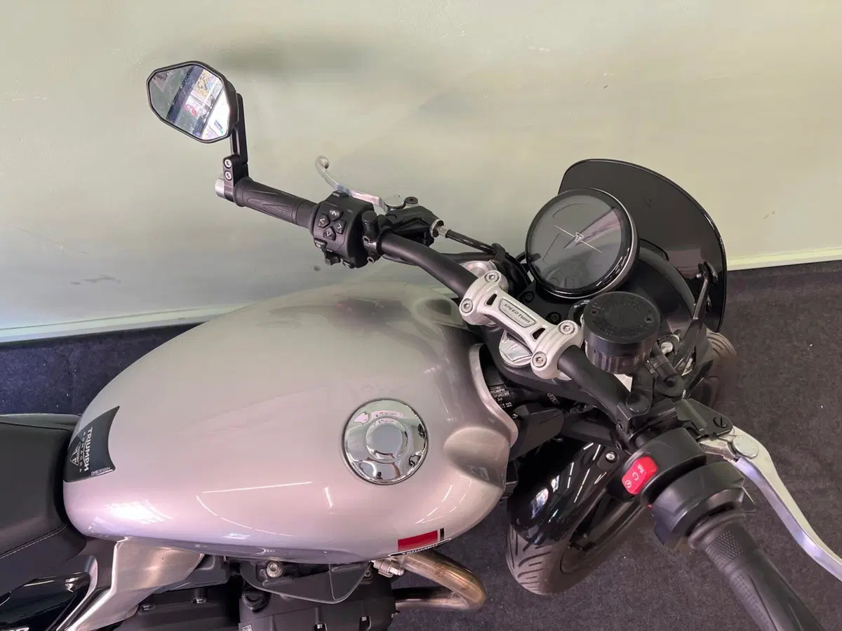 Triumph Speed Twin 900 (2025 - 26) (7)