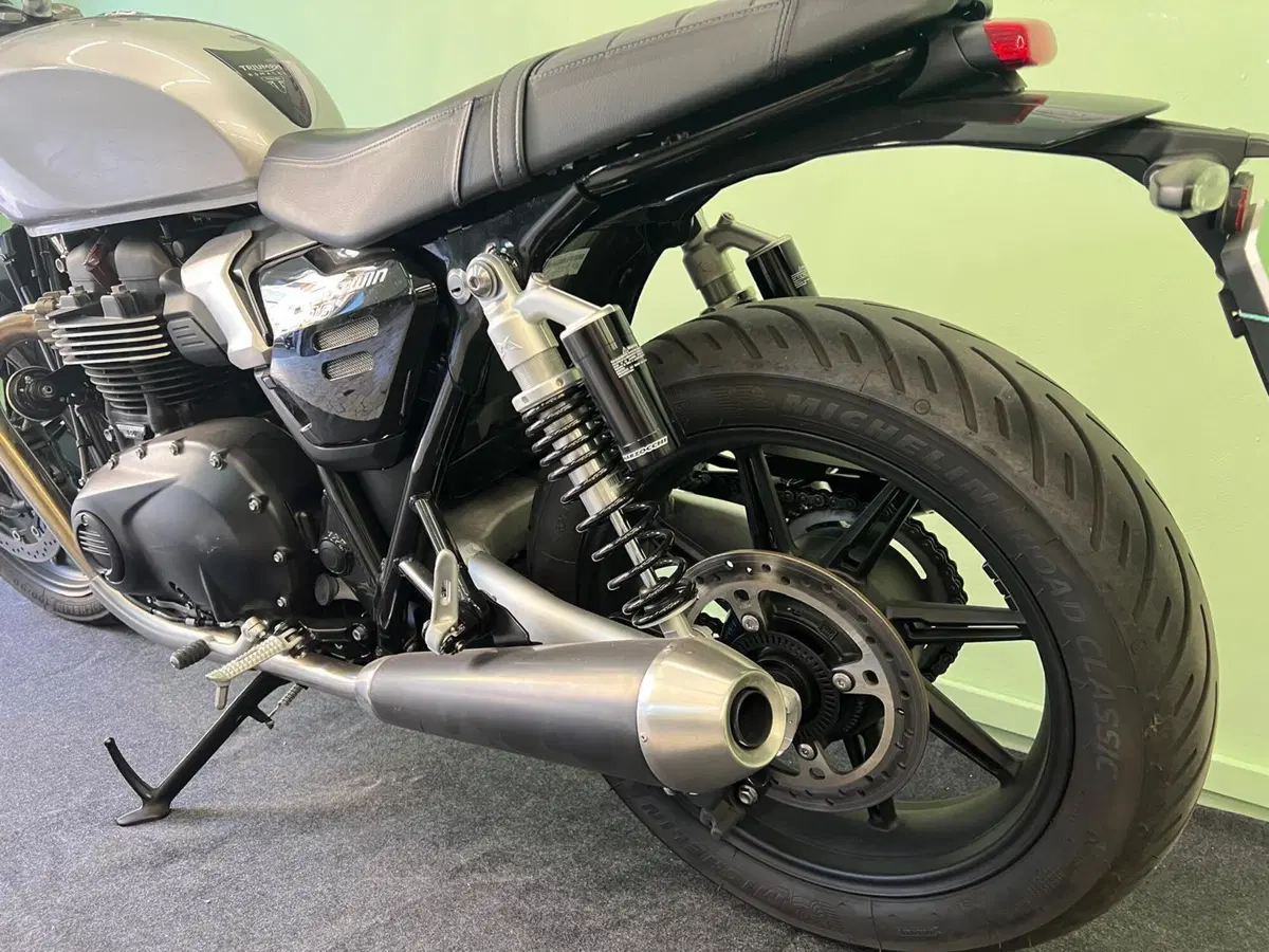 Triumph Speed Twin 900 (2025 - 26) (13)
