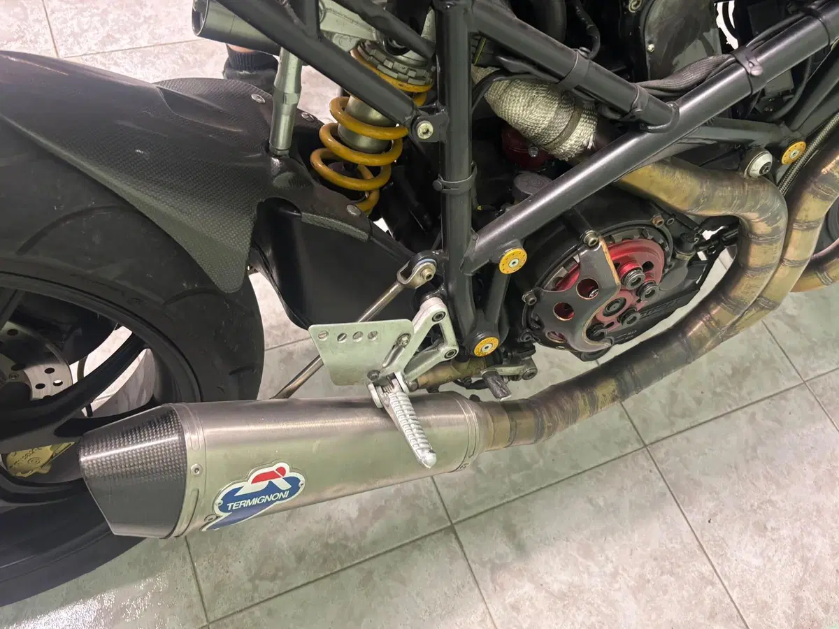 Ducati Monster 600 (1994 - 02) (6)