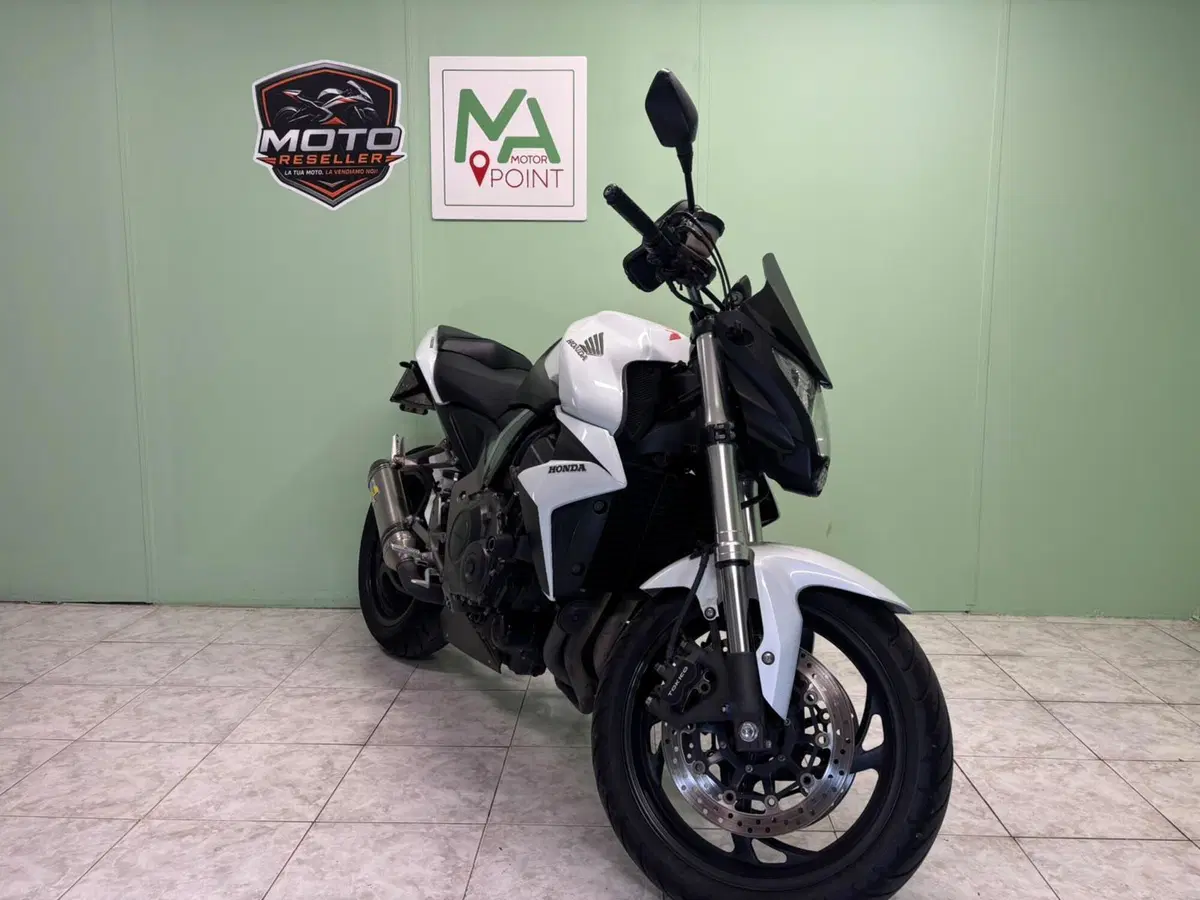 Honda CB 1000 R (2008 - 10) (3)