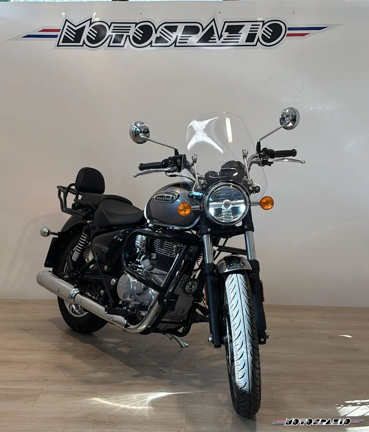 Royal Enfield Meteor 350 Aurora (2024 - 26) (4)