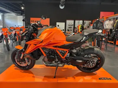 KTM 1390 Super Duke R (2024 - 26) usata