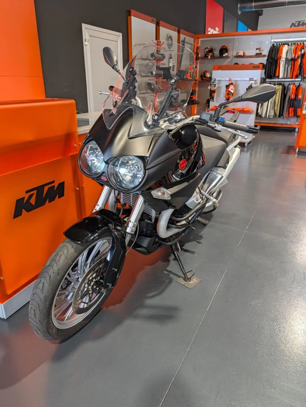 Moto Guzzi Stelvio 1200 8V (2011 - 16) (3)
