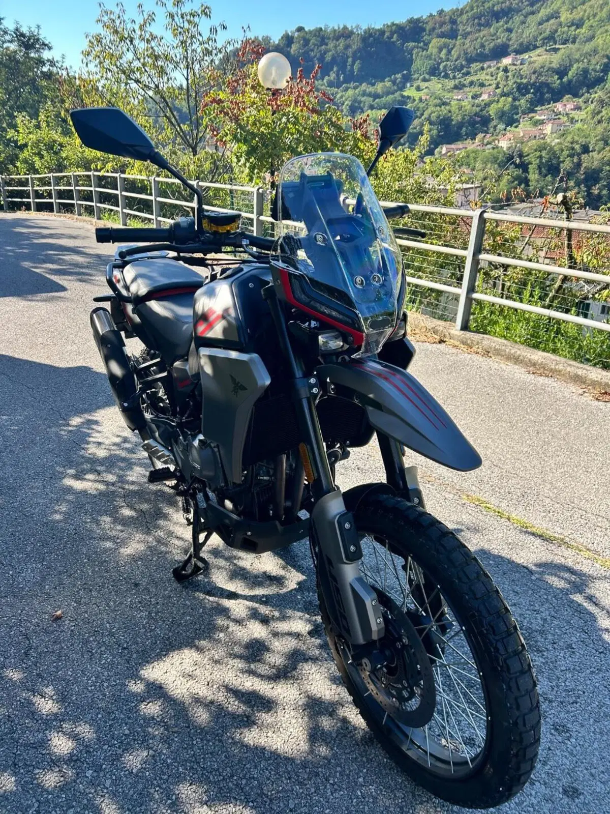 Moto Morini Alltrhike 450 (2025 - 26) (5)