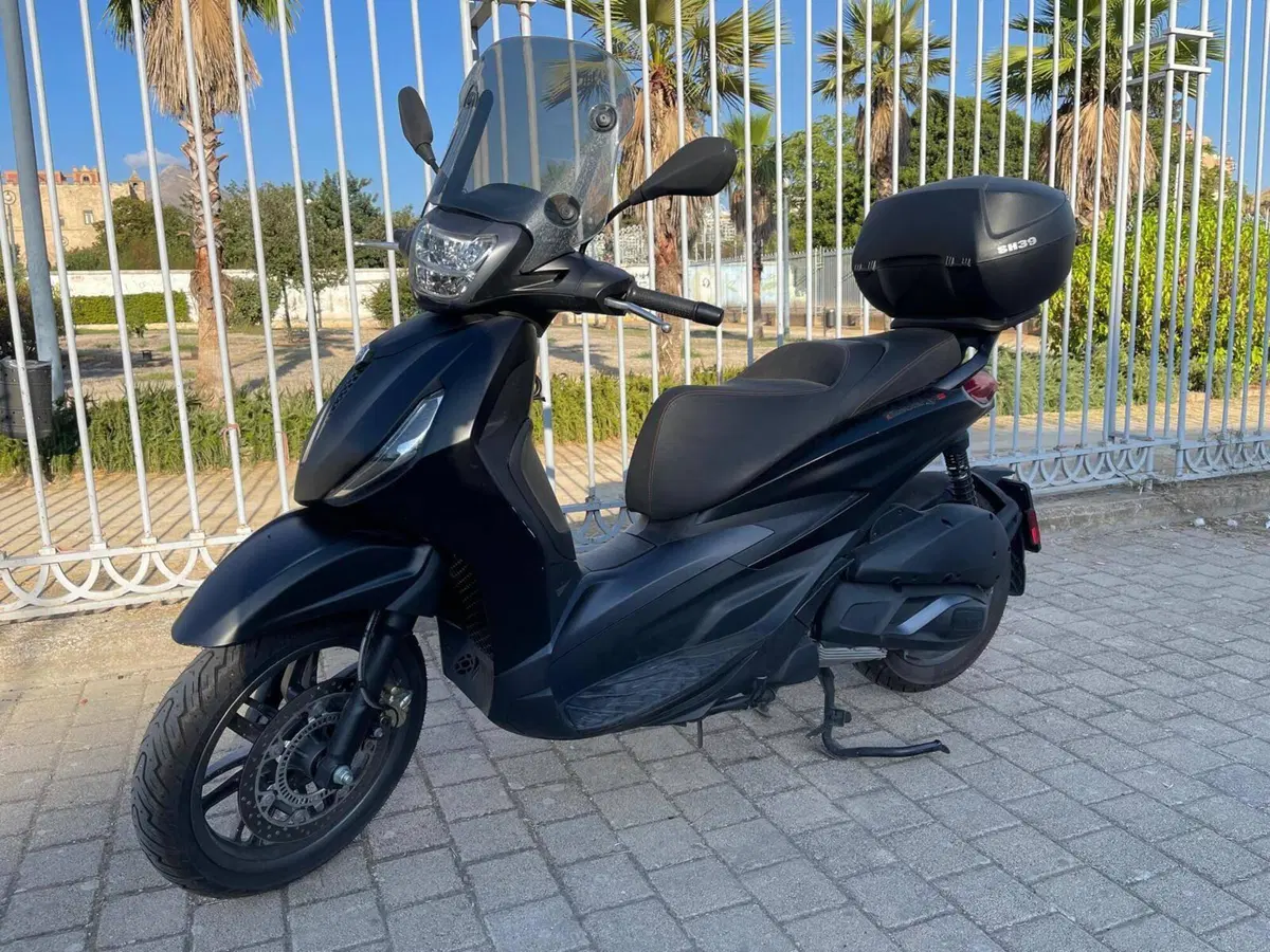 Piaggio Beverly 300 ABS-ASR (2021 - 25) (6)