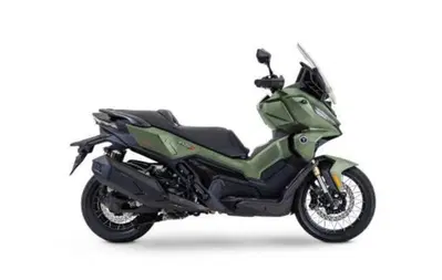 Voge SR450X (2026) nuova