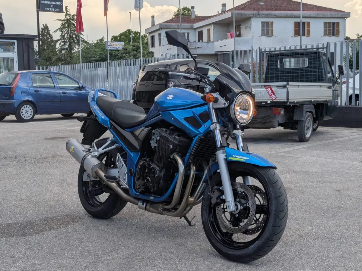 Suzuki GSF 650 Bandit (2006 - 11) (4)