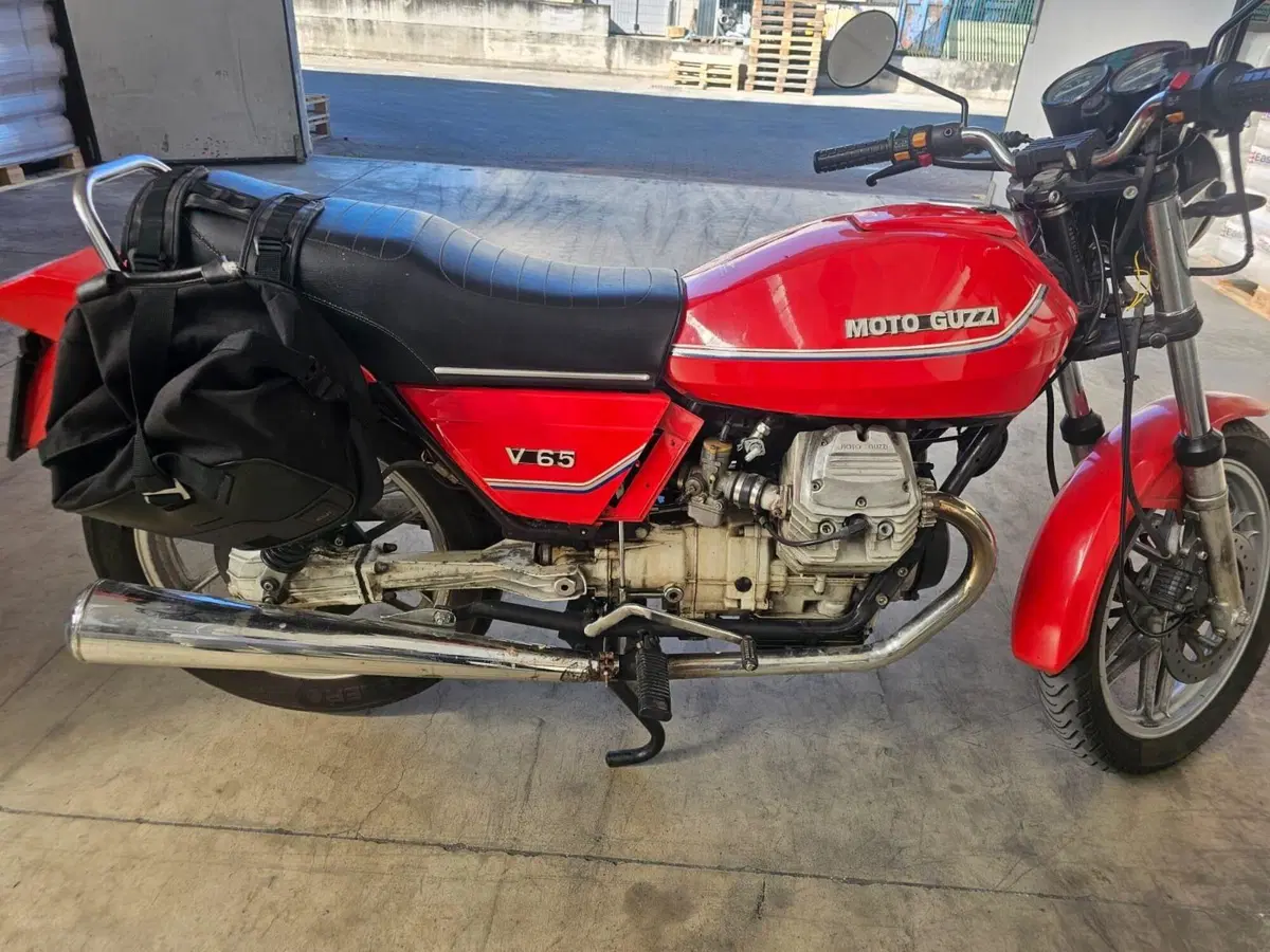 Moto Guzzi V 65 SP (1982 - 86) (4)