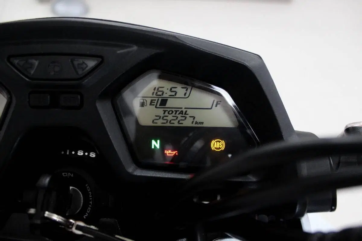 Honda CB 650 F ABS (2014 - 17) (6)