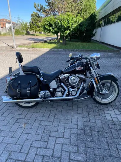 Harley-Davidson 1450 Heritage Springer (2000 - 03) - FLSTS usata