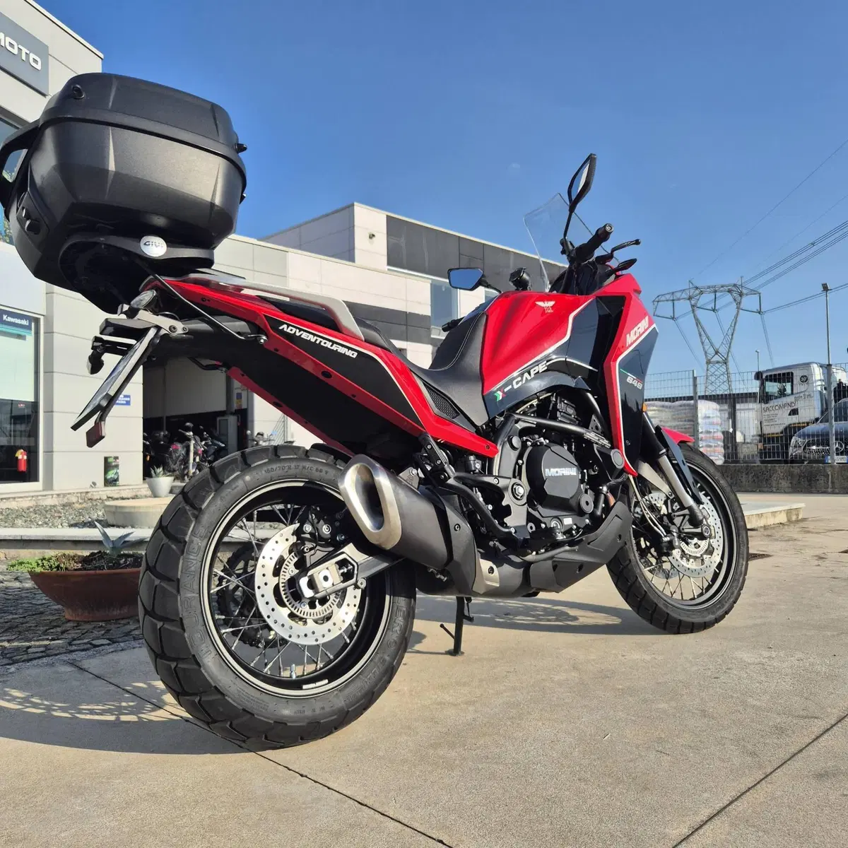 Moto Morini X-Cape 650 (2021 - 26) (2)