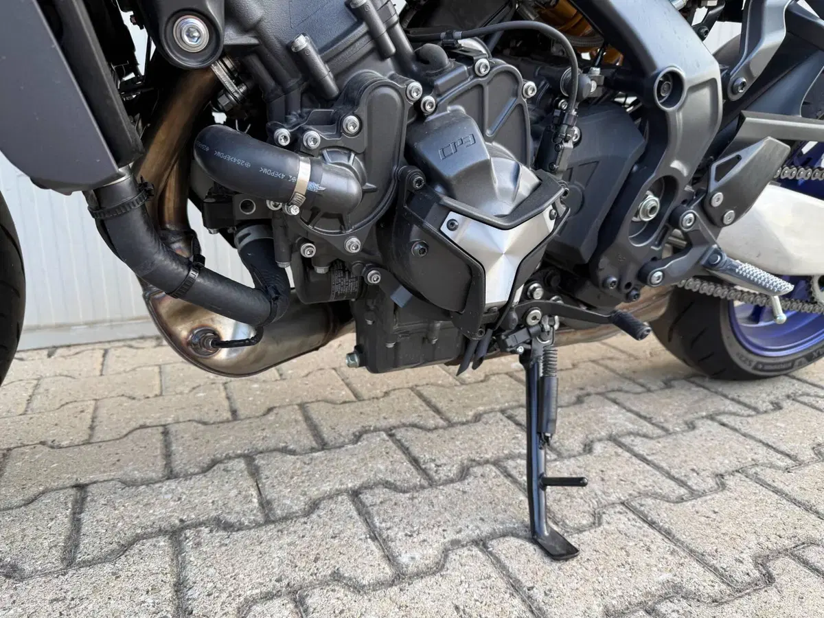 Yamaha MT-09 SP (2024 - 26) (7)