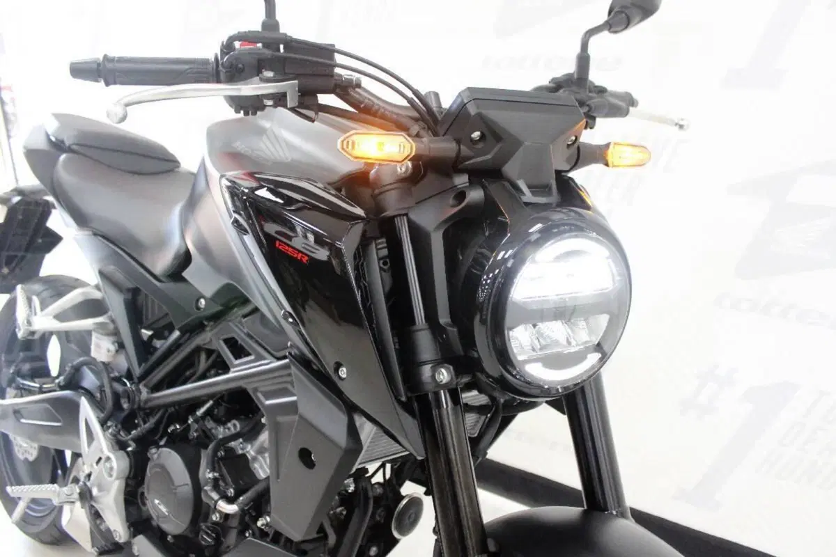 Honda CB 125 R (2024 - 26) (4)