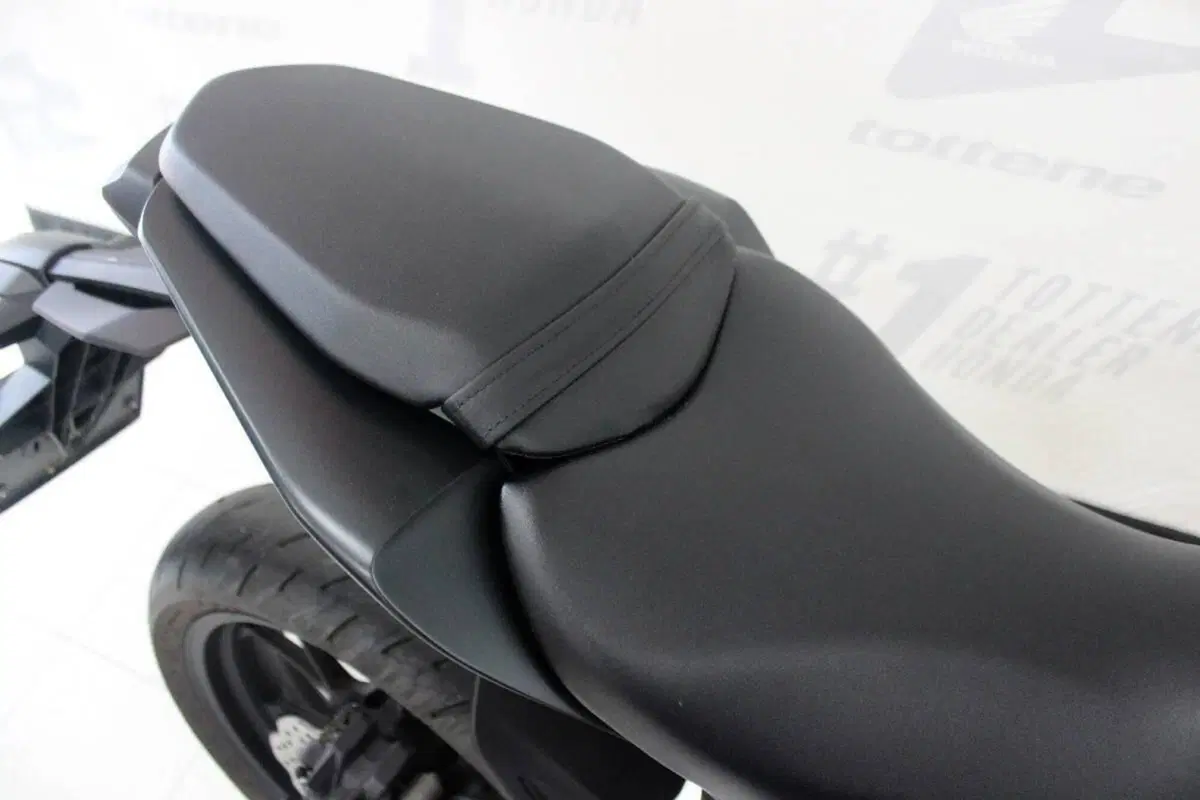 Honda CB 125 R (2024 - 26) (5)