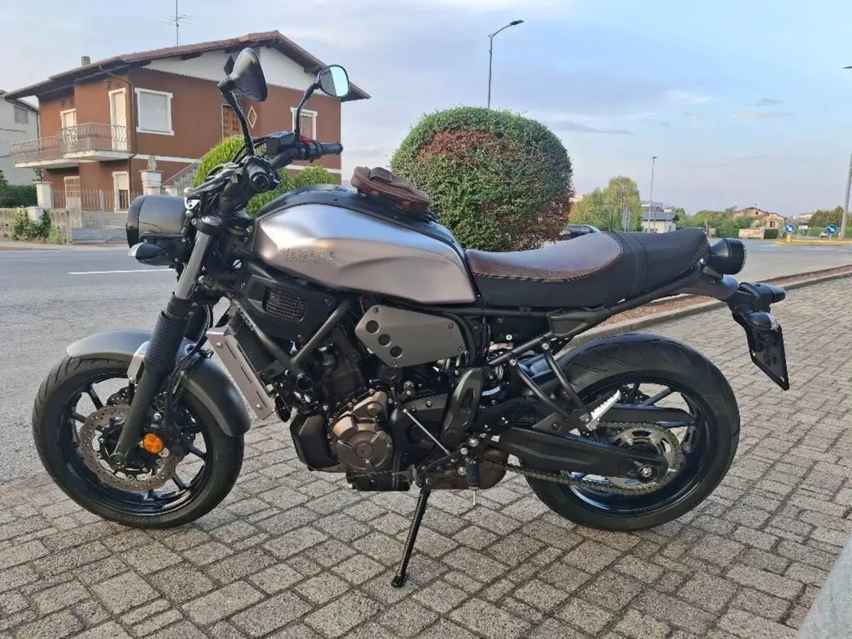 Yamaha XSR 700 ABS (2016 - 20) (3)