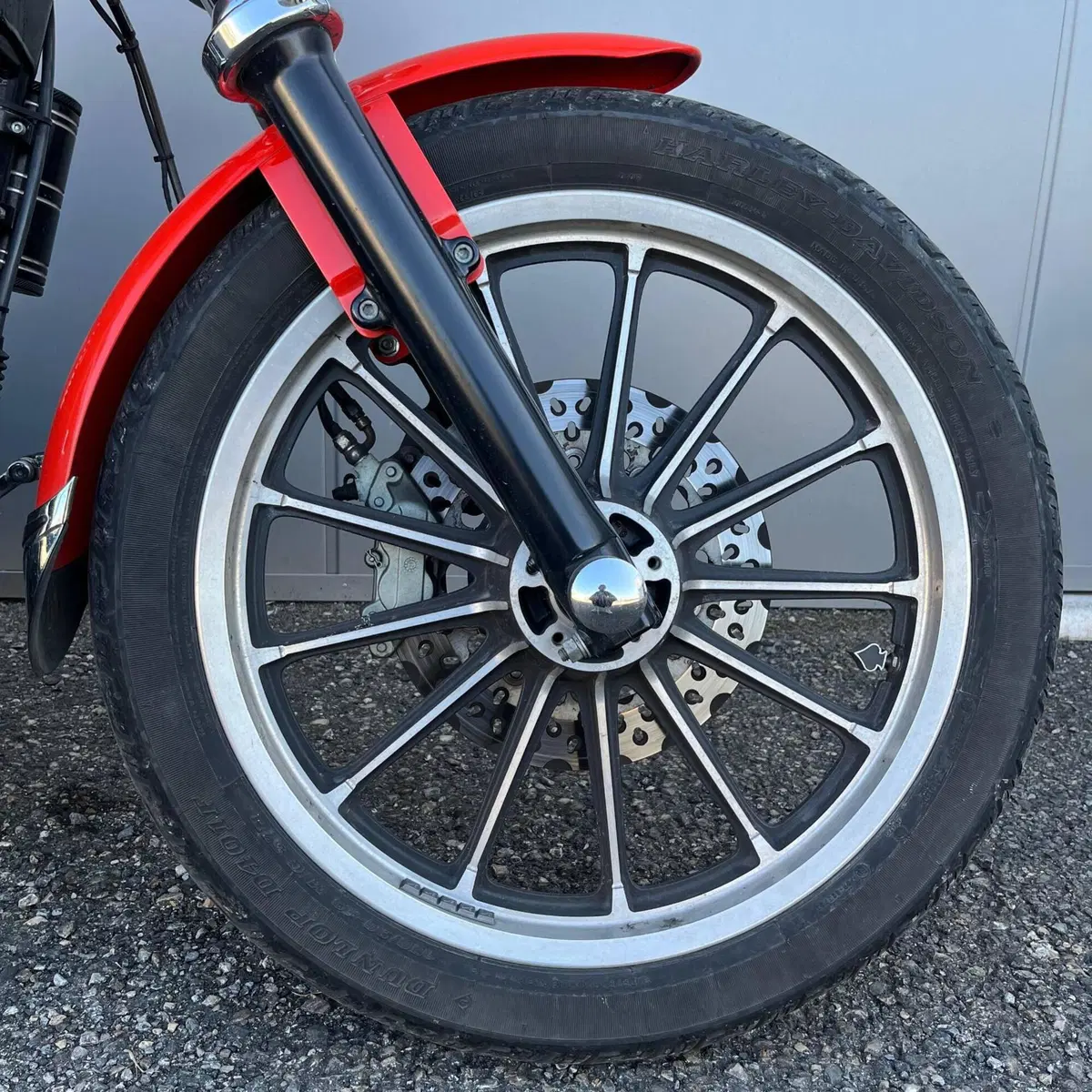 Harley-Davidson 1200 Custom (2007 - 13) - XL 1200C (16)