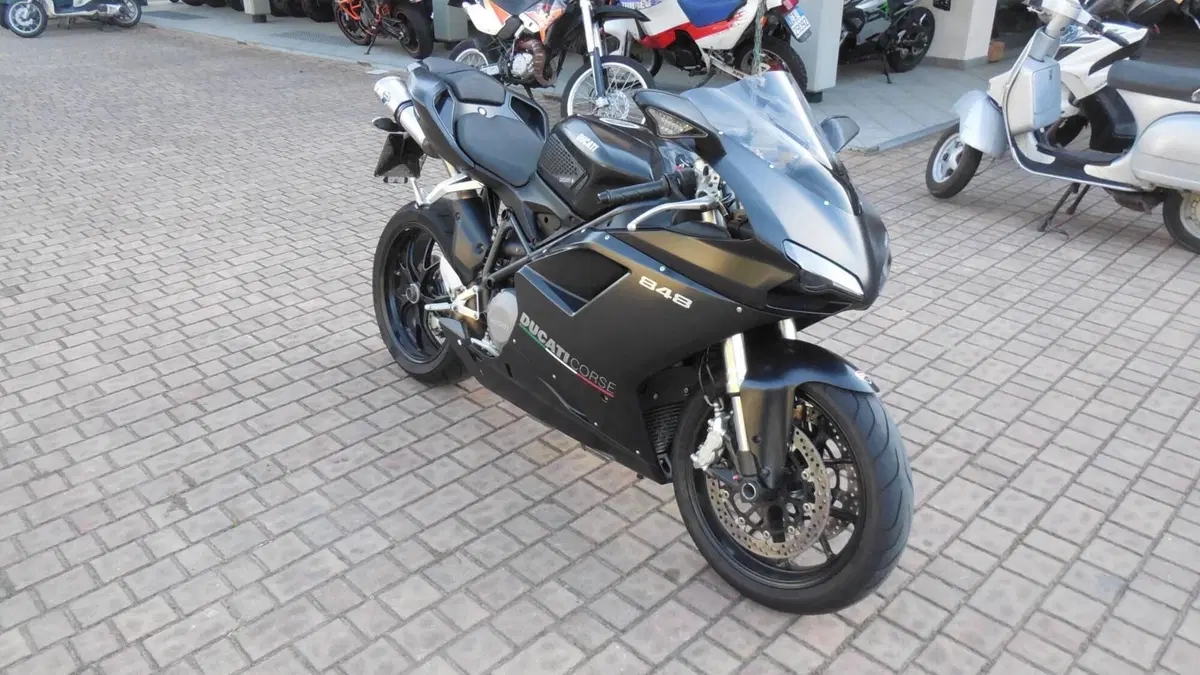 Ducati 848 (2007 - 13) (2)