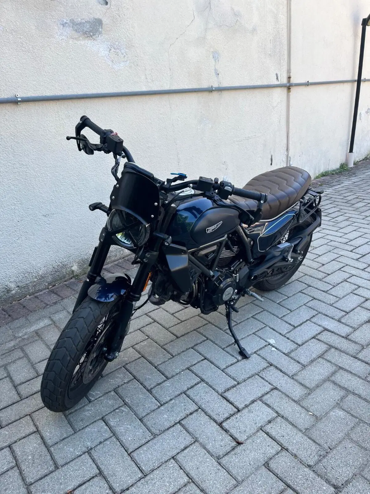 Ducati Scrambler 800 Nightshift (2025 - 26) (2)
