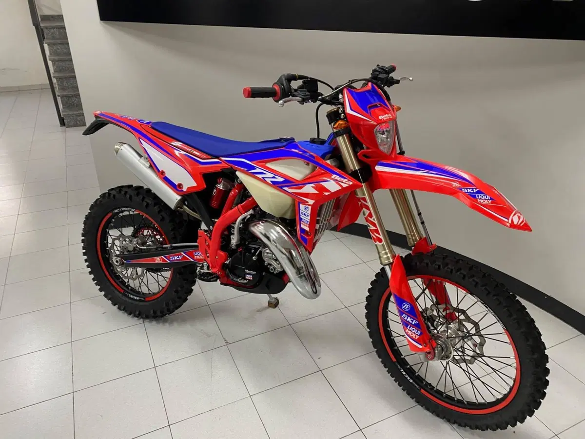 Betamotor RR 125 2T Enduro Racing (2022) (2)