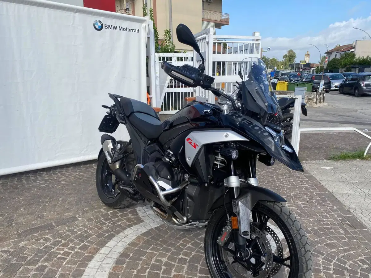 Bmw R 1300 GS Triple Black (2023 - 26) (3)