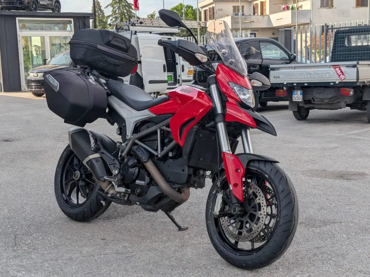 Ducati Hyperstrada 821 (2013 - 15) (7)