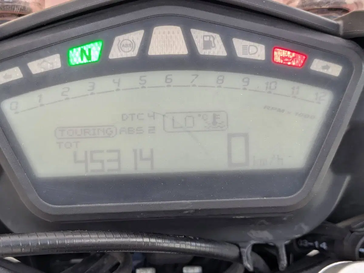 Ducati Hyperstrada 821 (2013 - 15) (8)