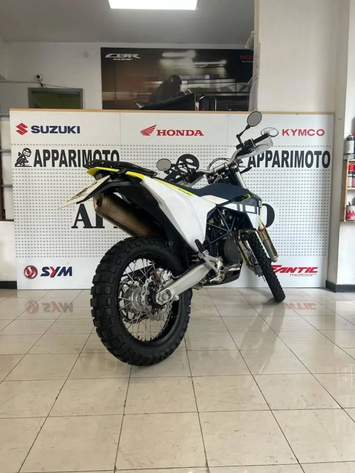 Husqvarna 701 Enduro (2023 - 25) (6)