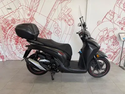 Honda SH 350 Sport (2021 - 24) usata