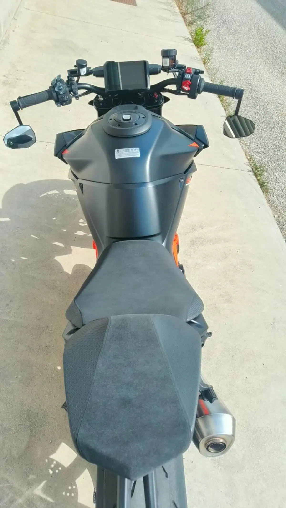KTM 1390 Super Duke R (2024 - 26) (9)