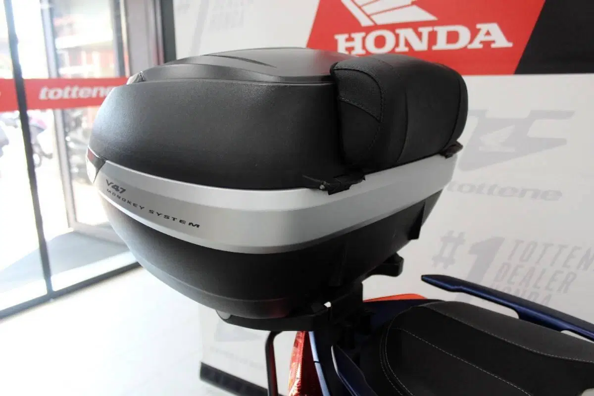 Yamaha X-Max 400 ABS (2017 - 20) (5)