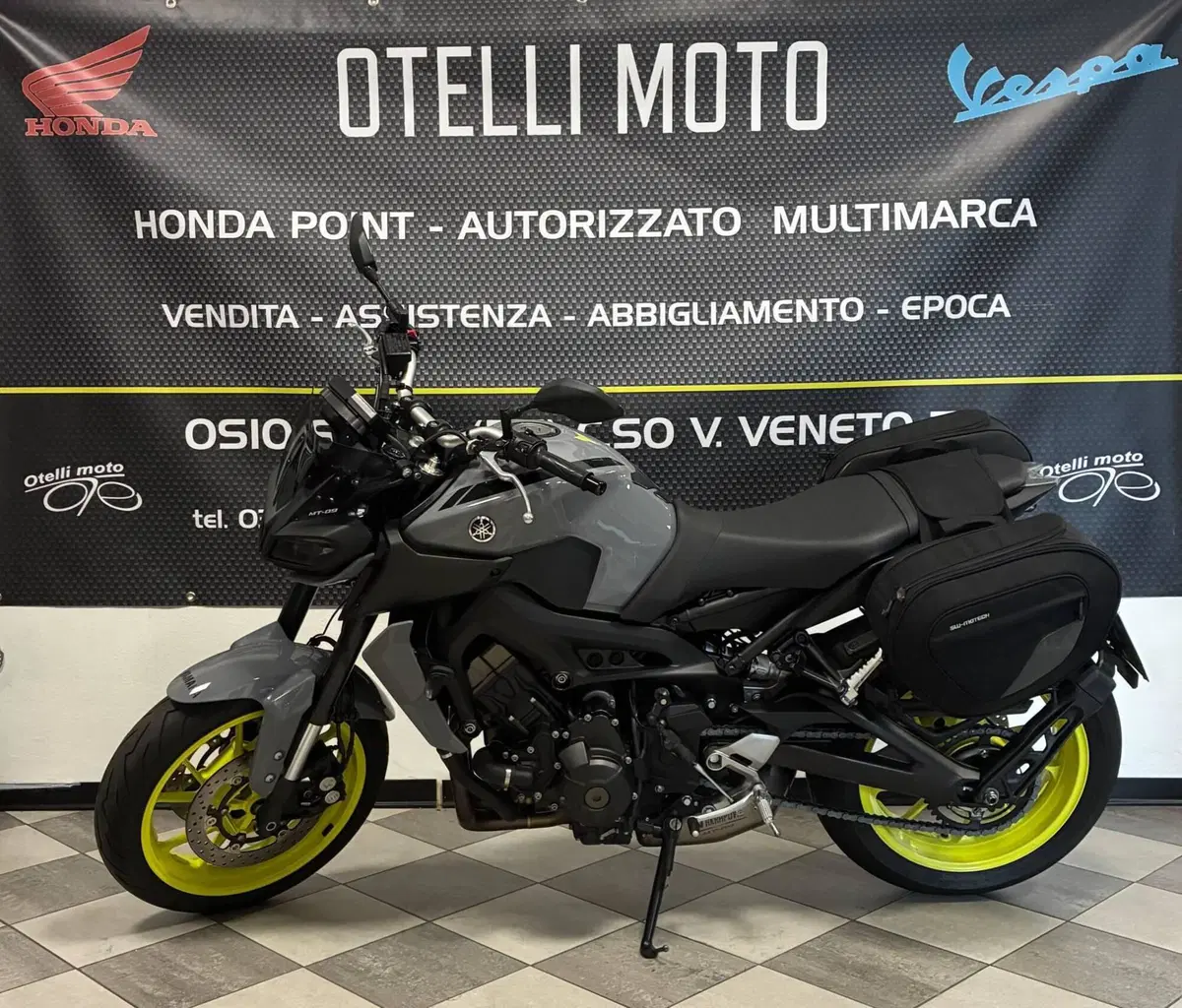 Yamaha MT-09 ABS (2016) (2)