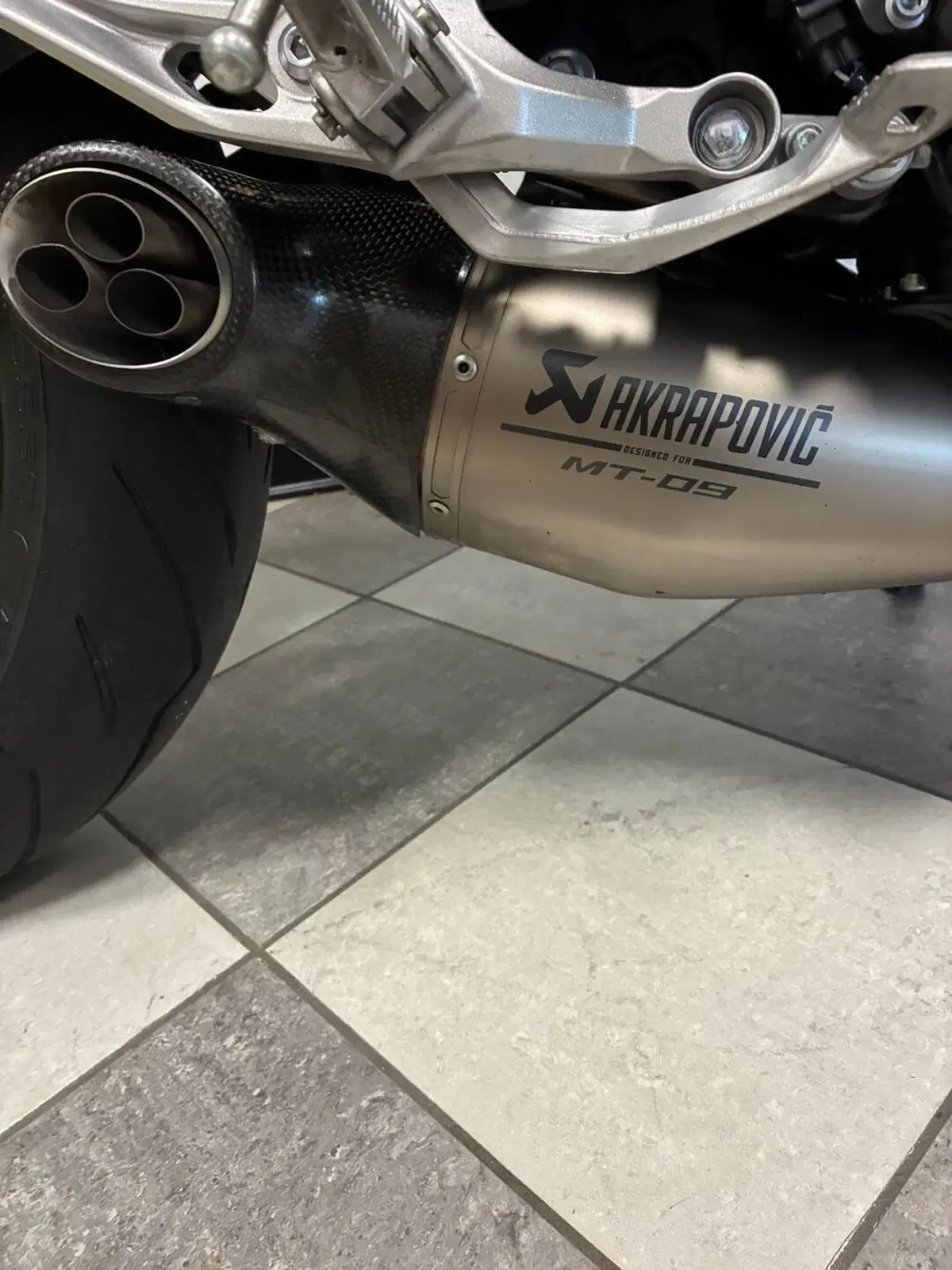Yamaha MT-09 ABS (2016) (3)