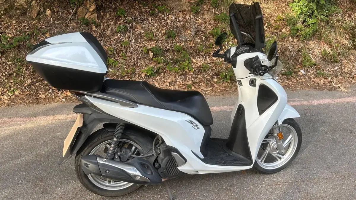 Honda SH 150i (2017 - 19) (2)