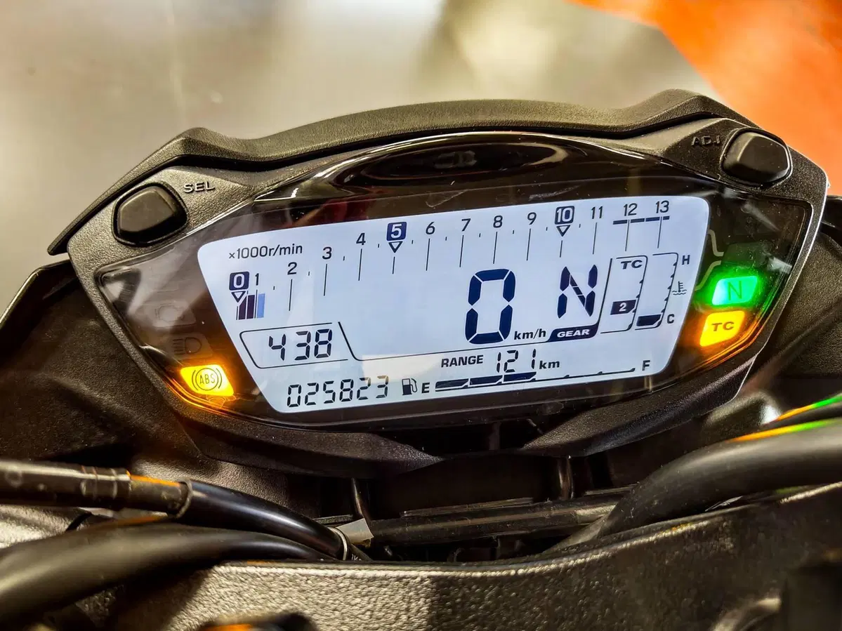 Suzuki GSX S 750 Yugen (2018 - 20) (10)