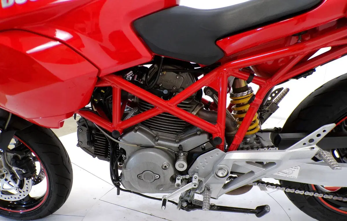 Ducati Multistrada 620 (2005 - 07) (7)