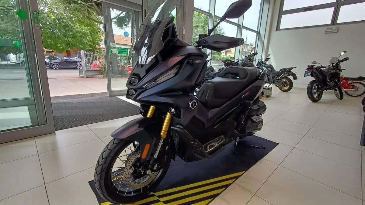 Voge SR450X (2026) (3)