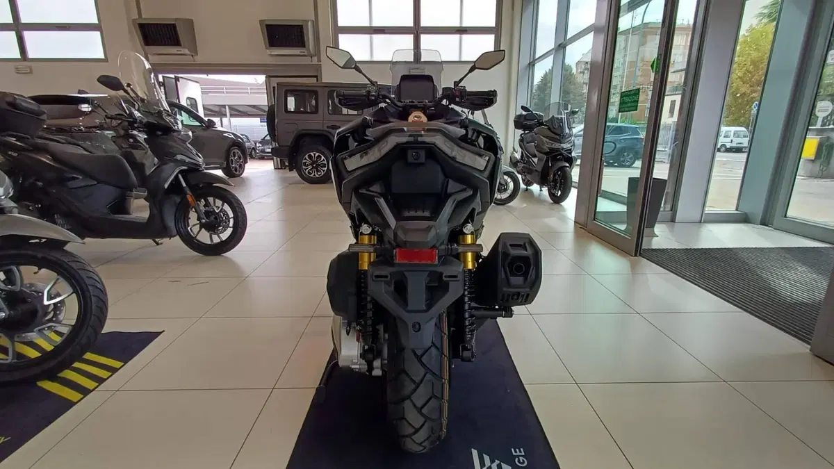 Voge SR450X (2026) (6)
