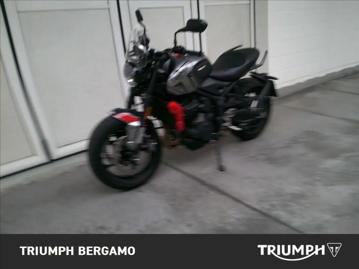 Triumph Trident 660 (2021 - 24) (3)