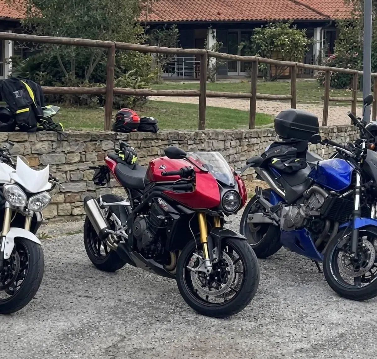 Triumph Speed Triple 1200 RR (2022 - 26) (3)